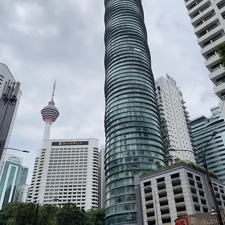 Vortex Suites Klcc By Sayang Kuala Lumpur Exterior photo